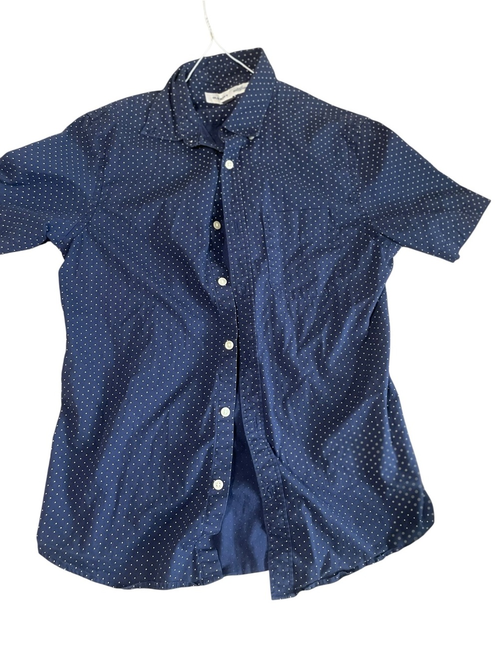 Old Navy Navy Short-Sleeve Button-Down with White Polka Dots